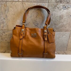 Coach Madison Mia tote style